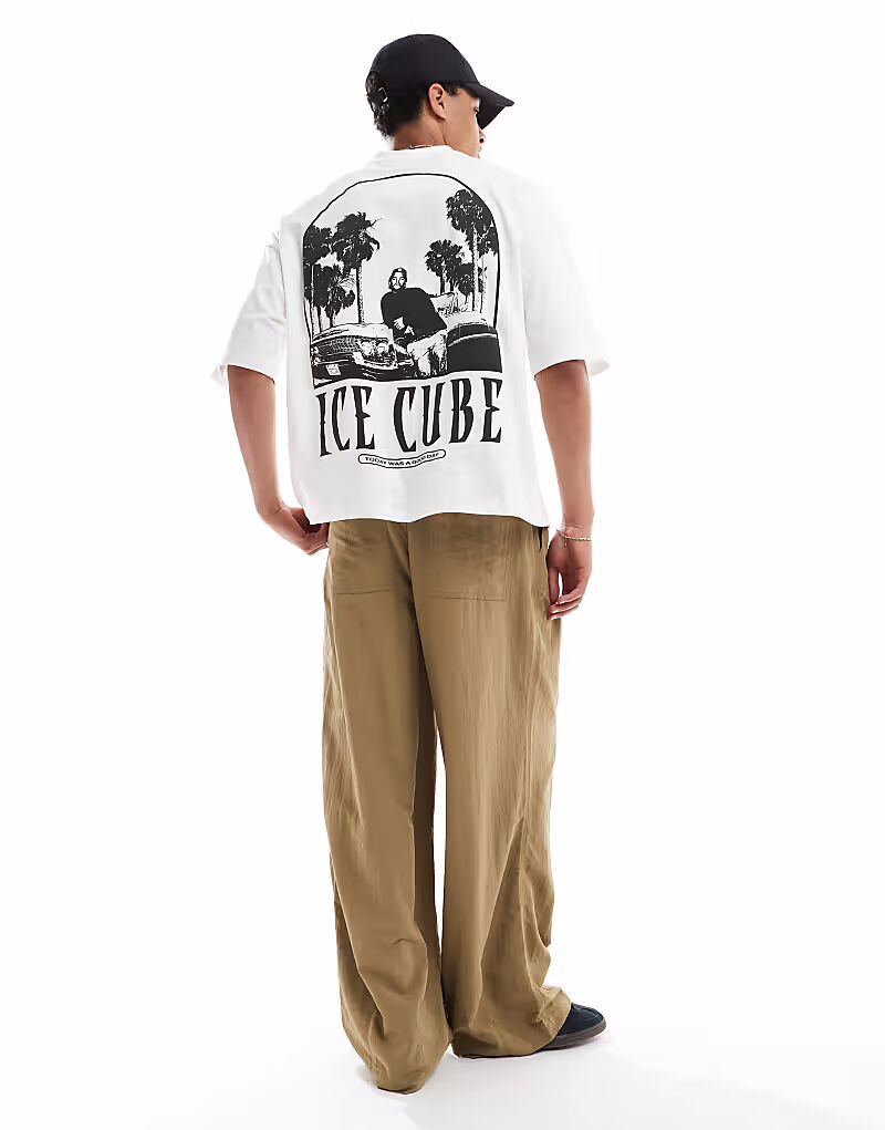

Футболка Pull&Bear свободного кроя с принтом Ice Cube на спине белого цвета