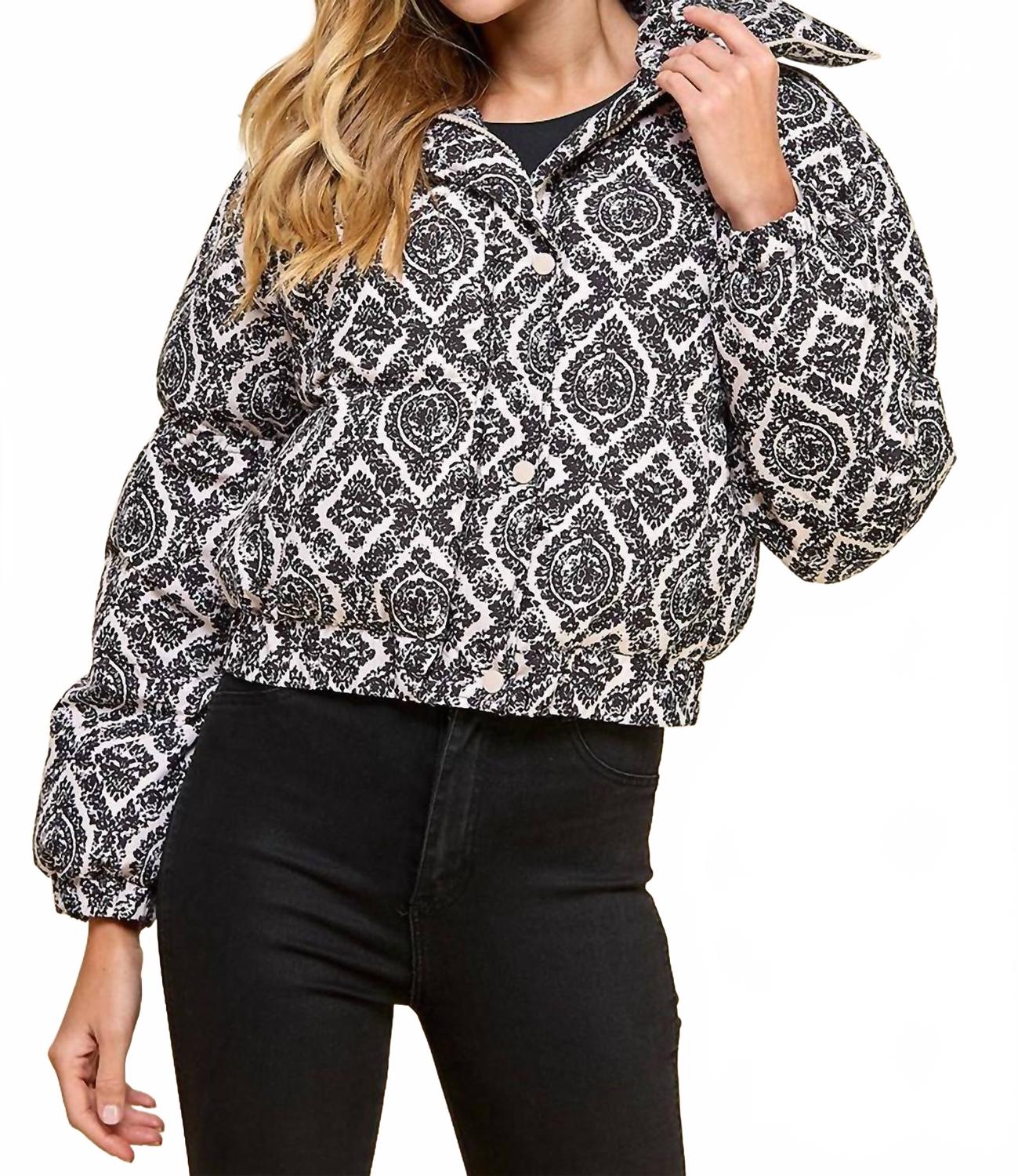 

Палмер Пейсли застегивающаяся на молнию куртка с длинными рукавами черного цвета Pretty Follies