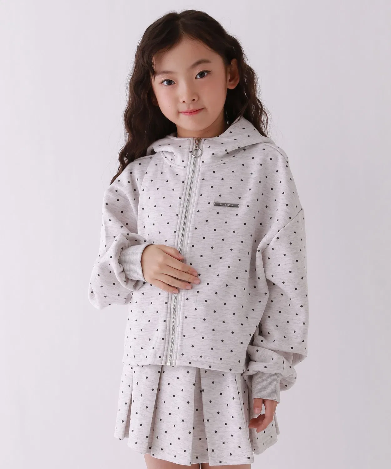 Детская ZIP-кофта 10C REPIPI из дышащего материала, горошек, серая