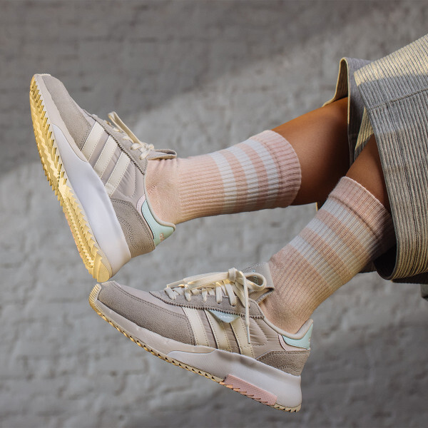 

Кроссовки ретропи f2 Adidas, серый