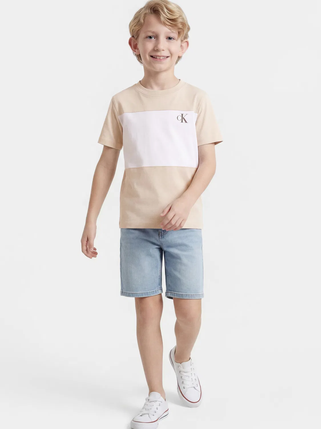 Джинсовая рубашка Calvin Klein Jeans бежевого и черного цвета — фото 4