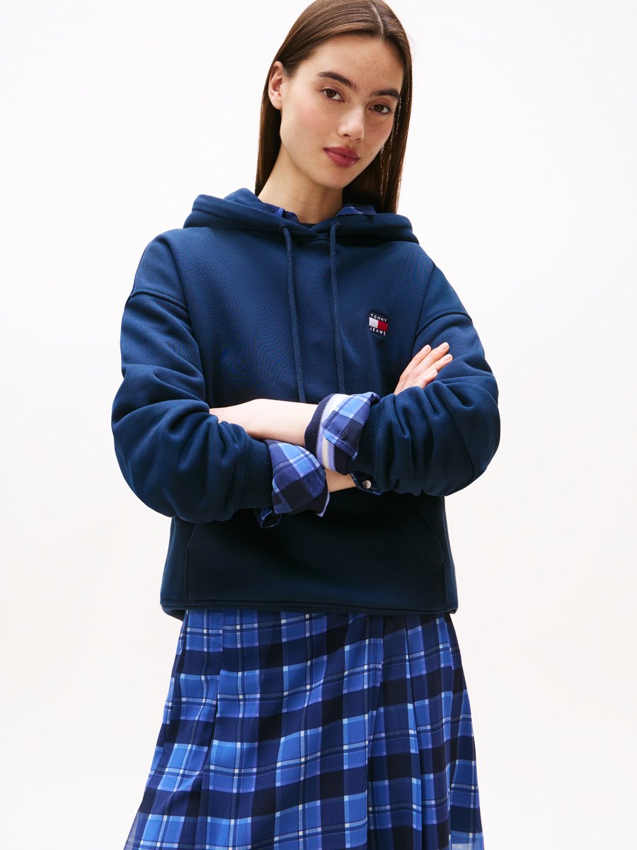 

Толстовка Tommy Jeans BADGE HOODIE, Dark Night Navy/Dark Blue