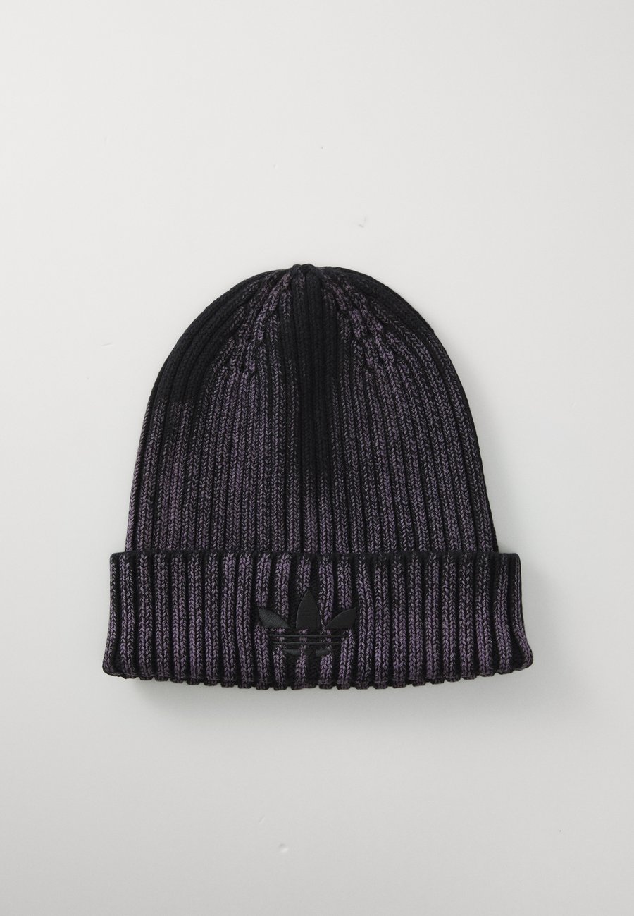 

Шапка Adidas Originals BEANIE UNISEX, Black/Ash Purple/Black