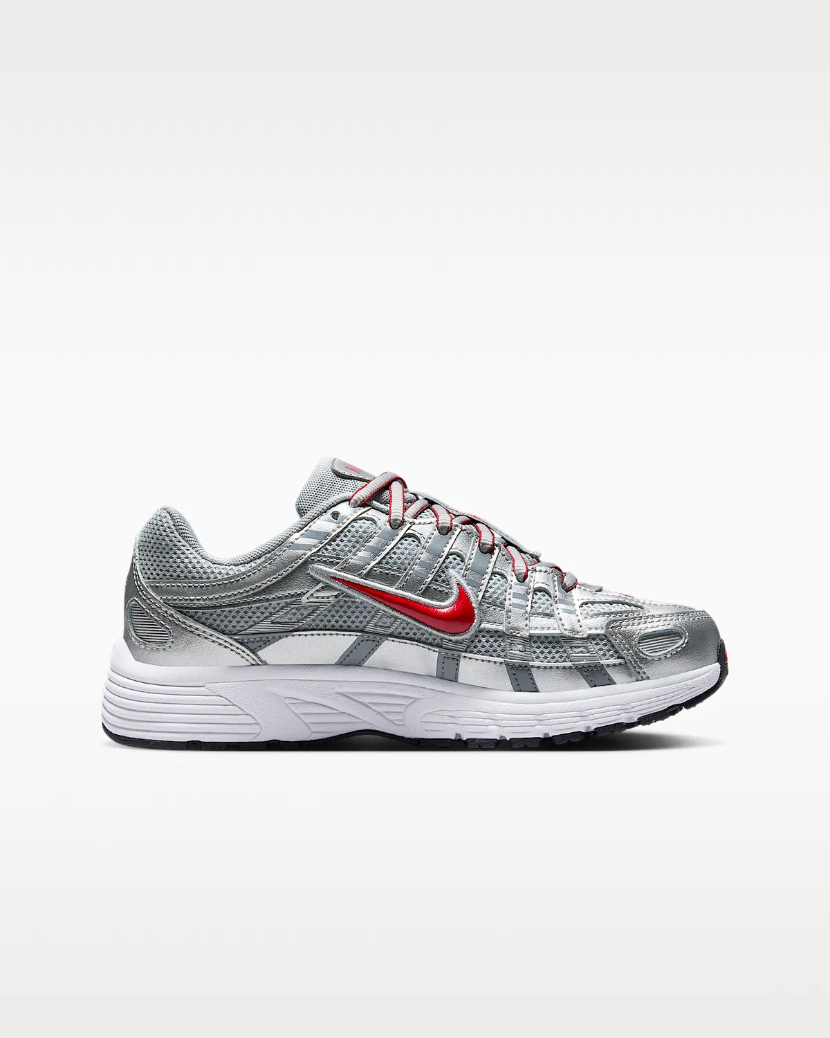 Кроссовки Nike P-6000 для детей, Metallic Silver/Flat Silver/Cool Grey/Gym Red — фото 3