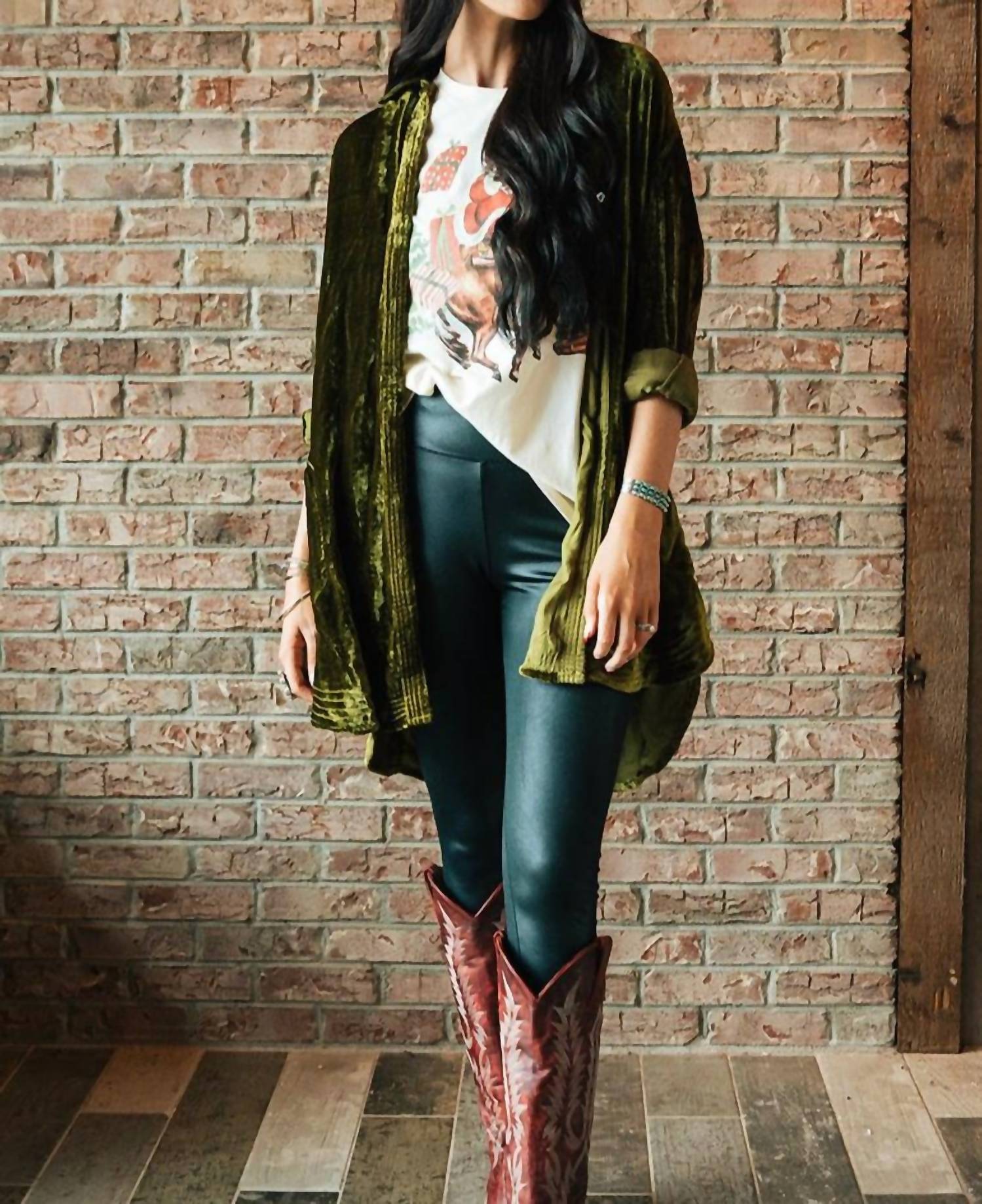 

Бархатная туника цвета шартрез Ivy Jane, Chartreuse