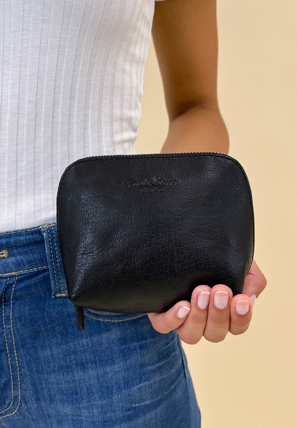 

Косметичка Gusti Leder