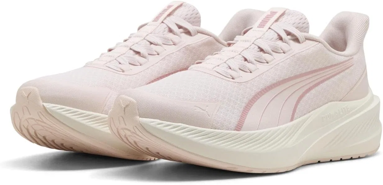 Кроссовки для бега по улицам PUMA Dasher Lite Sliptech Unisex, Jasmine Flower Warm White Rosy Outlook
