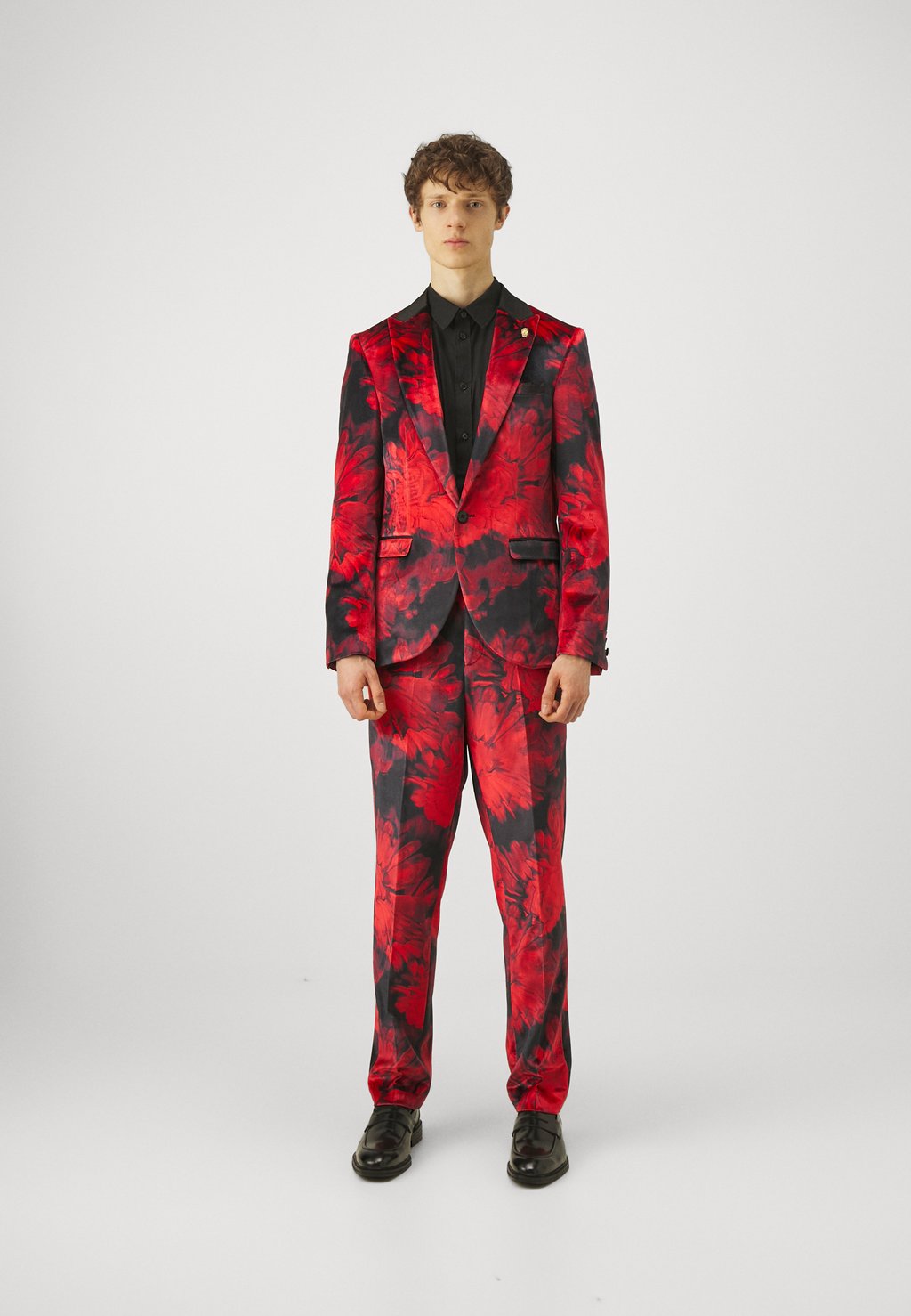 

Костюм JUDD SUIT Twisted Tailor, черный