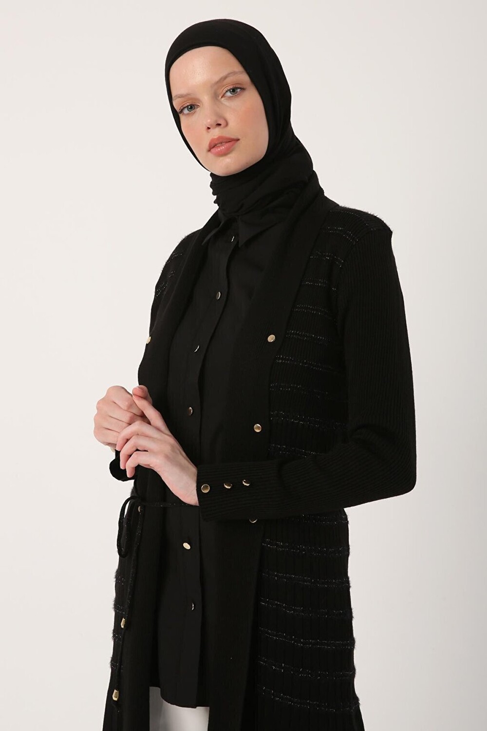 

Черный вязаный кардиган в полоску с блестками на пуговицах ALL DAY