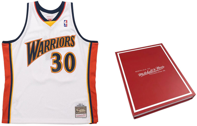 

Баскетбольная майка унисекс белая Mitchell Ness в подарочной упаковке
