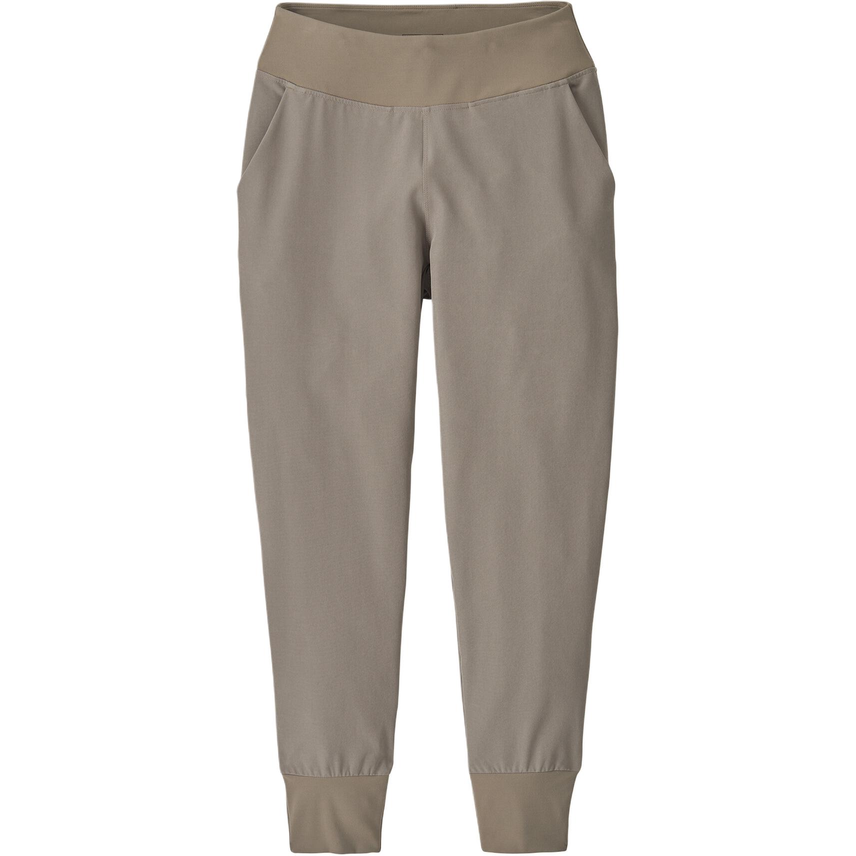 

Студийные повседневные брюки Happy Hike для женщин Patagonia, серый