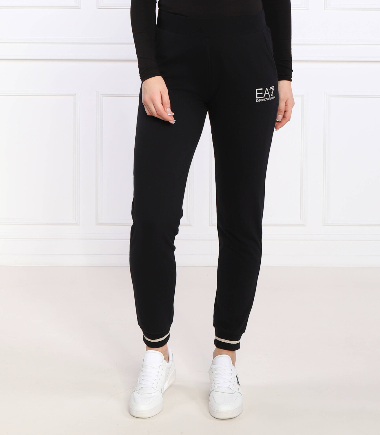

Спортивные брюки EA7 Slim Fit, черный