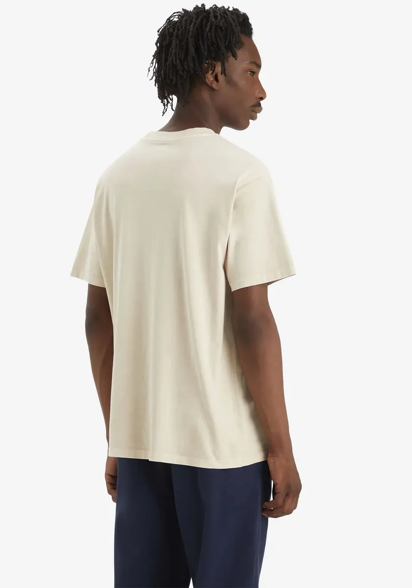 Рубашка Levi's с круглым вырезом "LE RED TAB VINTAGE TEE" в классическом дизайне Levi's, цвет Fog Garment Dye Fog — фото 3