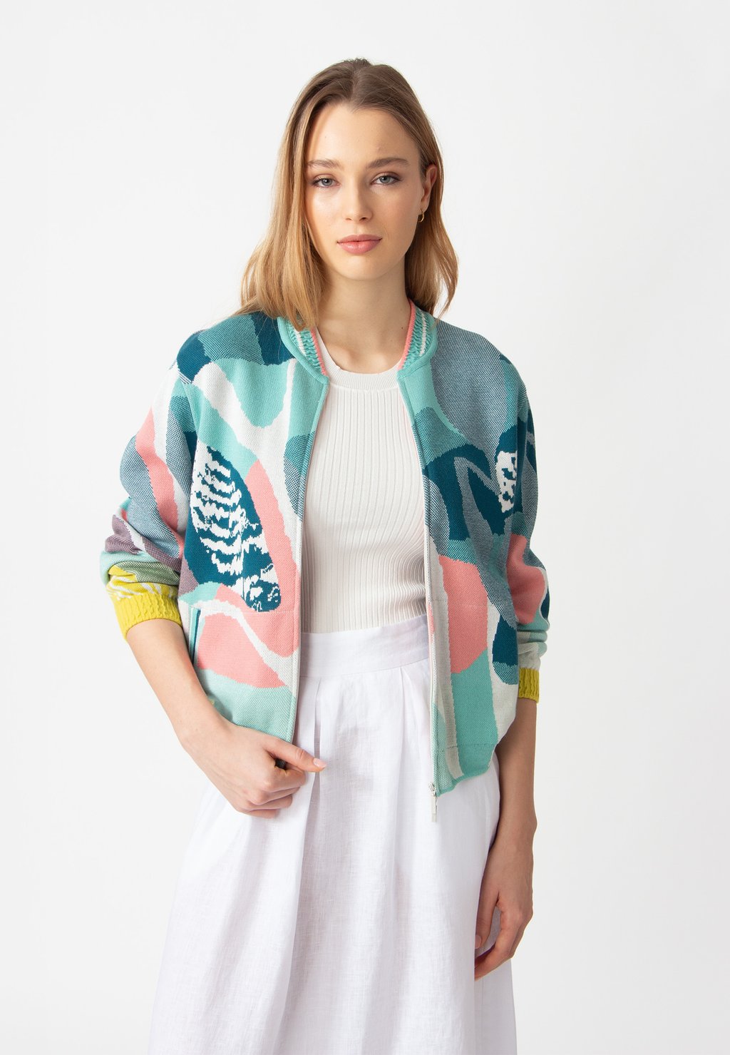 

Куртка-бомбер MAXIMALISTS TROPICS PATTERN - Cardigan Ivko, светло-голубой
