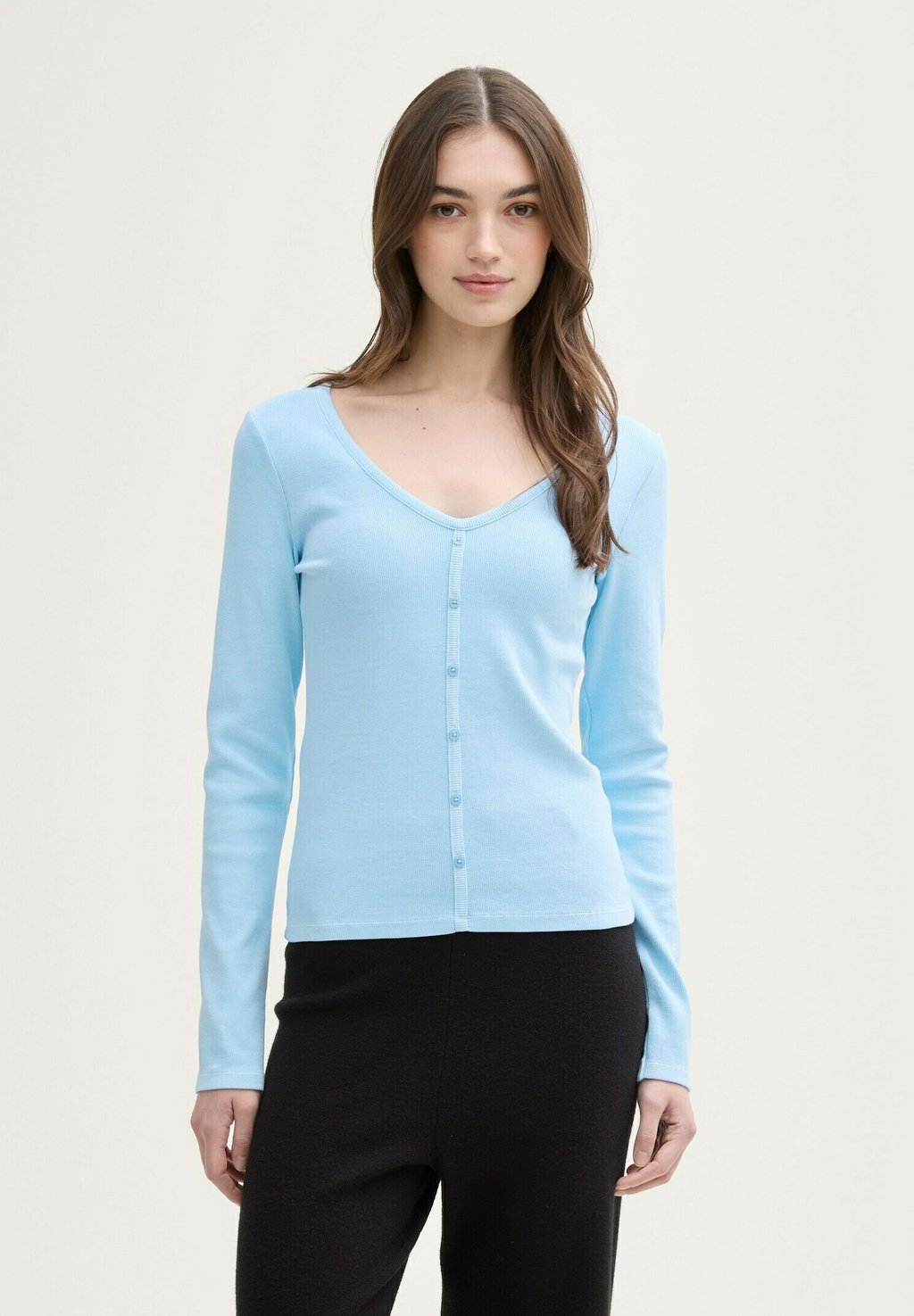 

Кардиган LANGARM MIT DEKO KNOPFLEISTE TOM TAILOR DENIM, светло-голубой