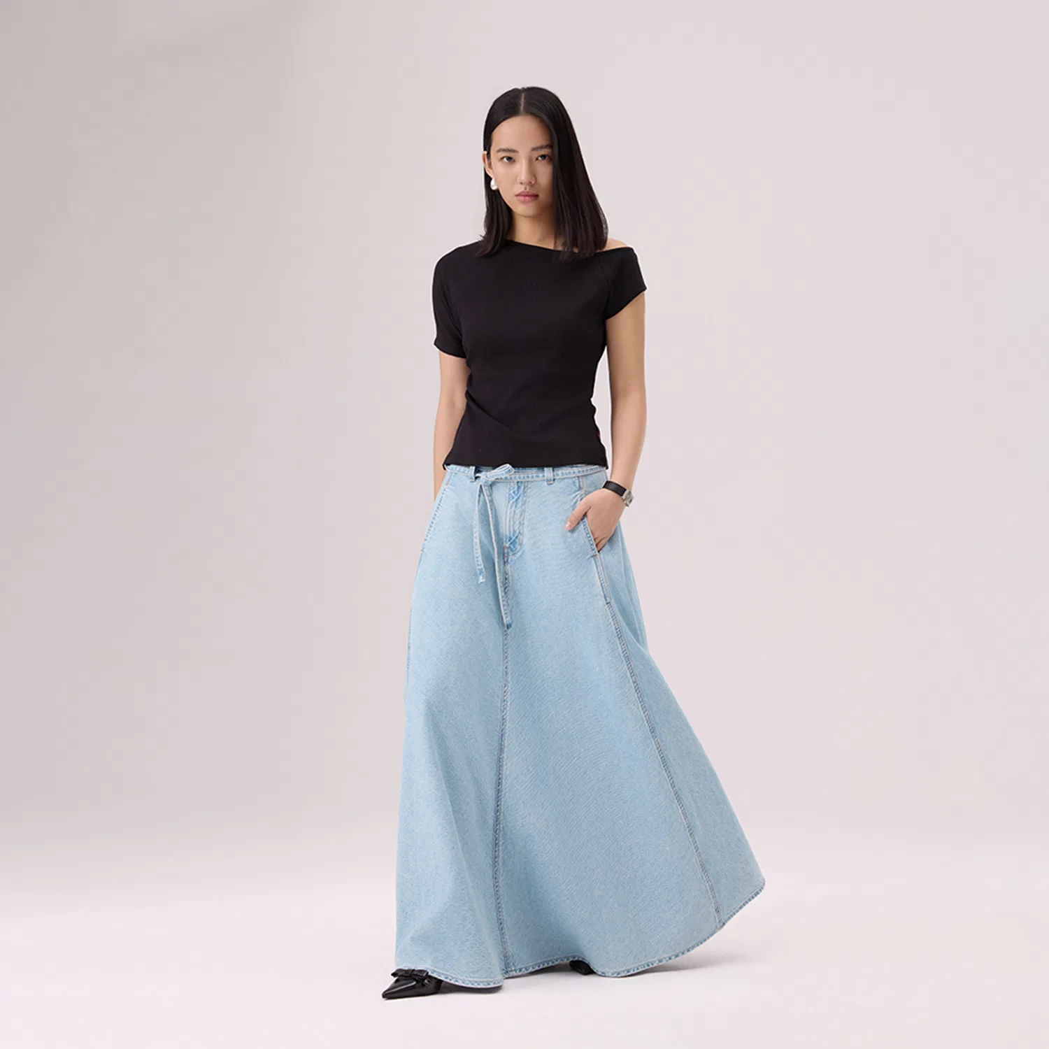 Джинсовая юбка миди женская light blue A-line Levis — фото 4