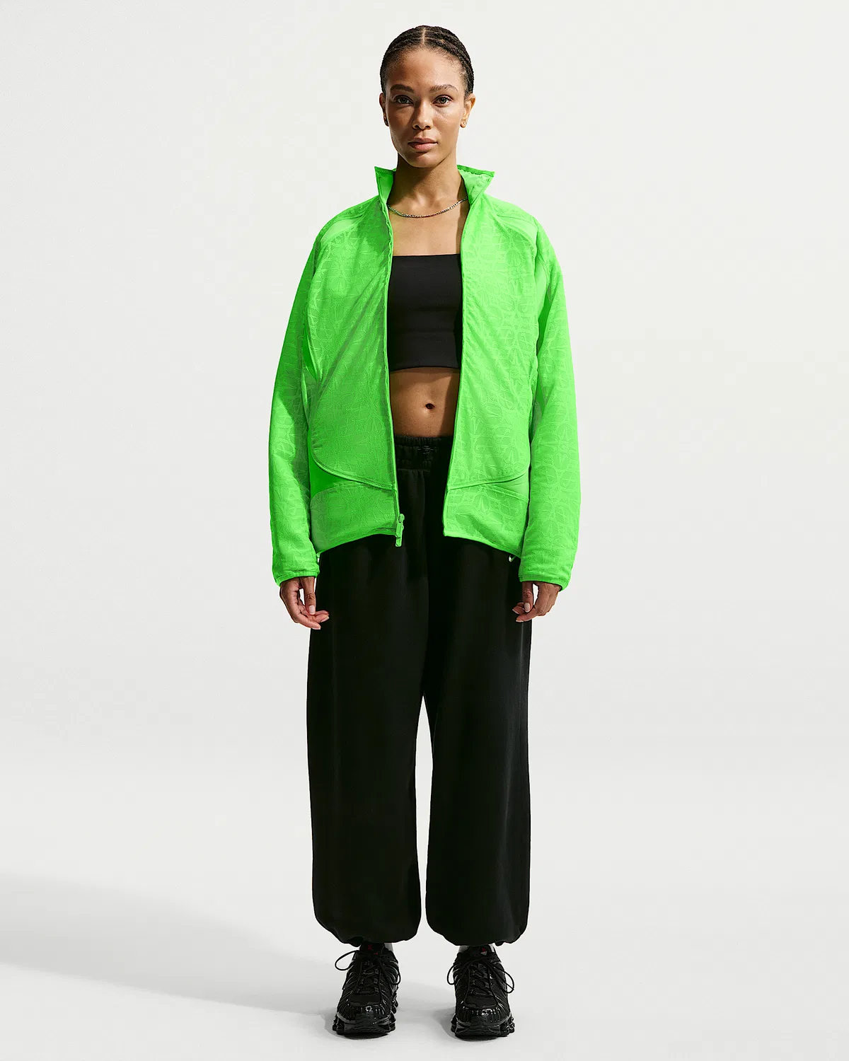 Женская оверсайз кружевная куртка Nike Sportswear, Green Strike/Green Strike/Green Strike/Black — фото 4