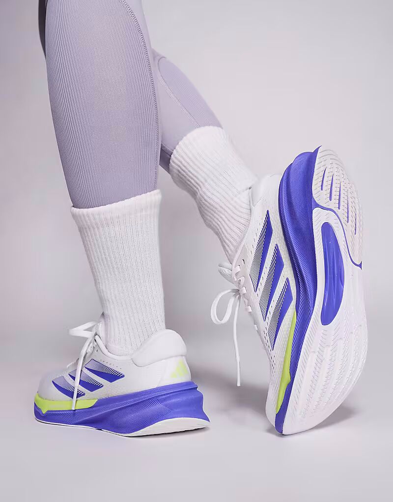 Кроссовки Adidas Running Supernova Stride 2 белого, серебристого и фиолетового цветов Adidas Performance — фото 4