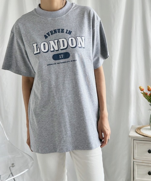 

Футболка с принтом Aimoha, серый