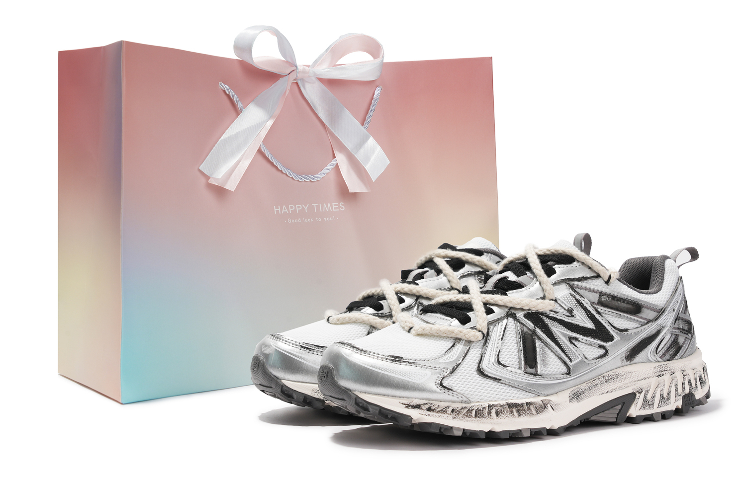 

New Balance Дышащие кроссовки NB 410 V5 low top unisex черный серебристый