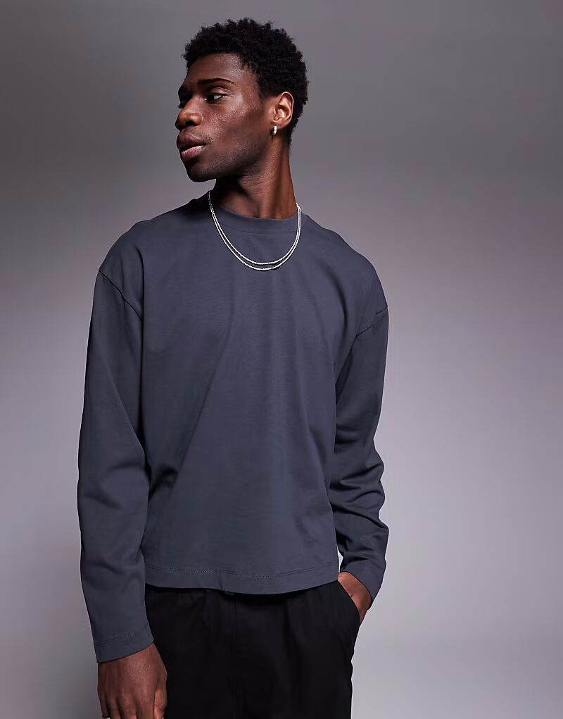 

Футболка свободного кроя ASOS DESIGN с длинными рукавами и заниженной проймой, антрацитового цвета