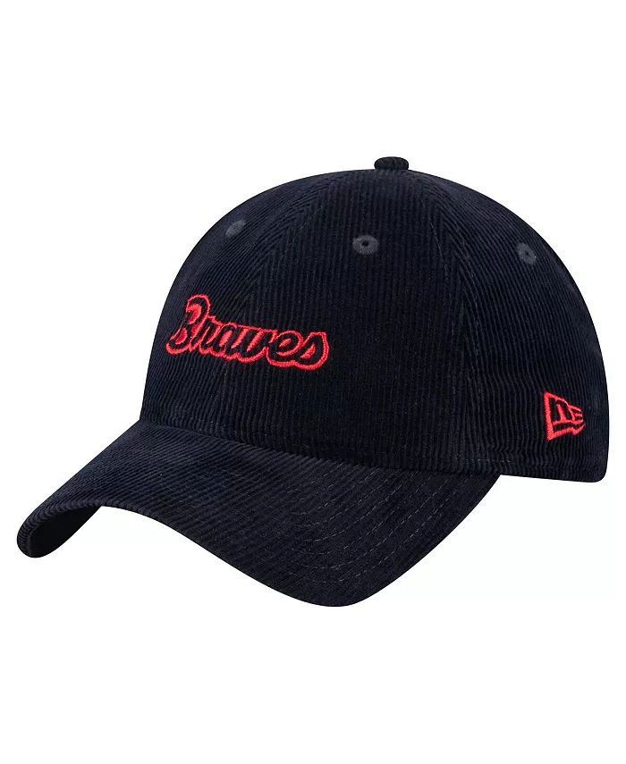 

Женская регулируемая кепка 9TWENTY Atlanta Braves из вельвета в темно-синем цвете New Era