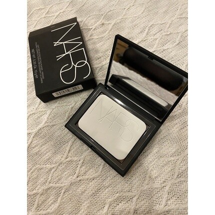 

Светоотражающая прессованная пудра Соболь, Nars