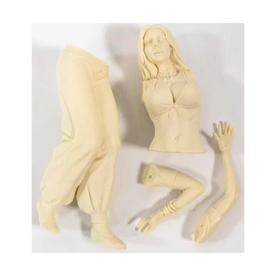 

8-дюймовая женщина машет рукой, Models (Unidentifiable Publisher)