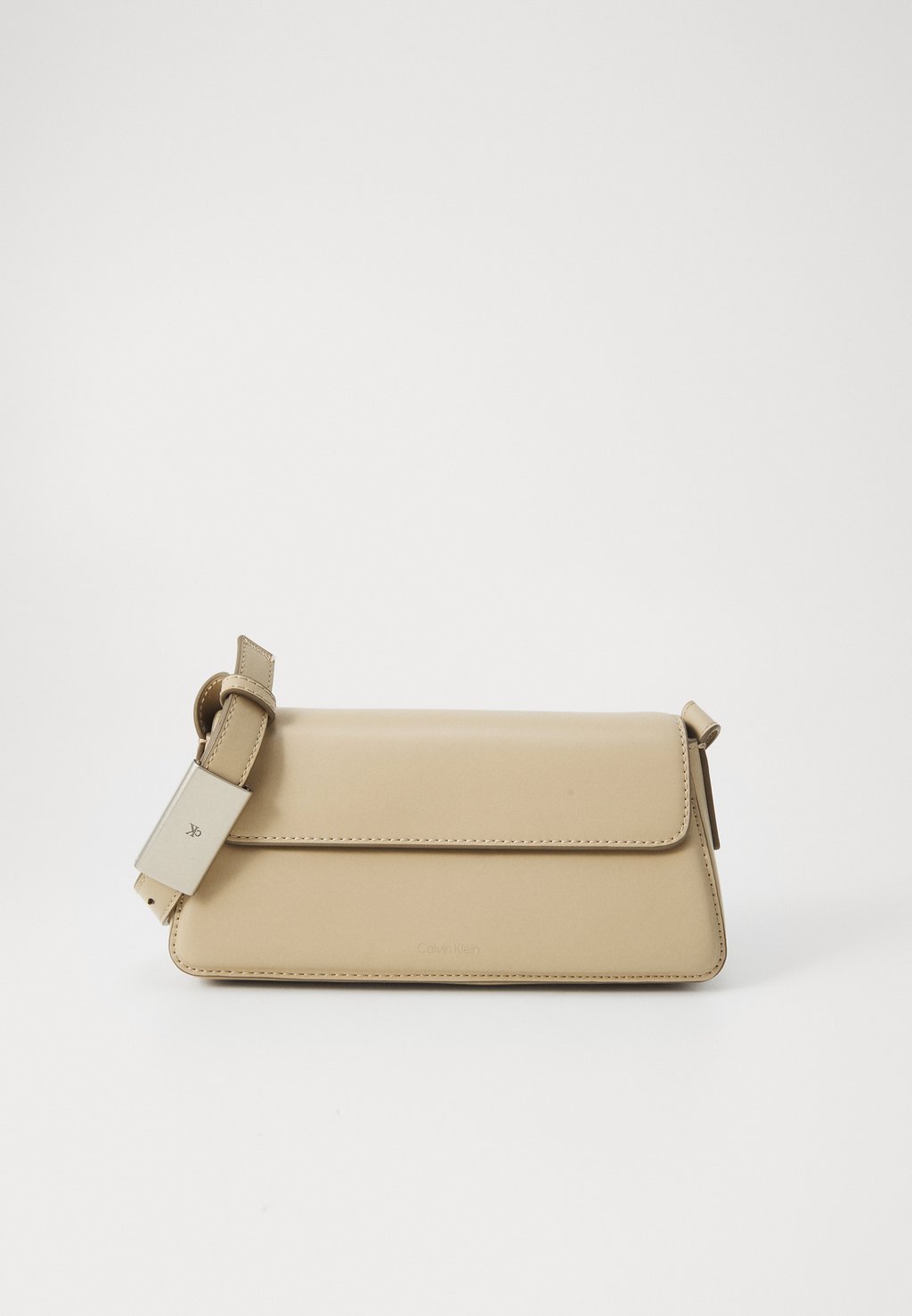 

Сумка ALICE SMALL FLAP BAG Calvin Klein Jeans, бежевый