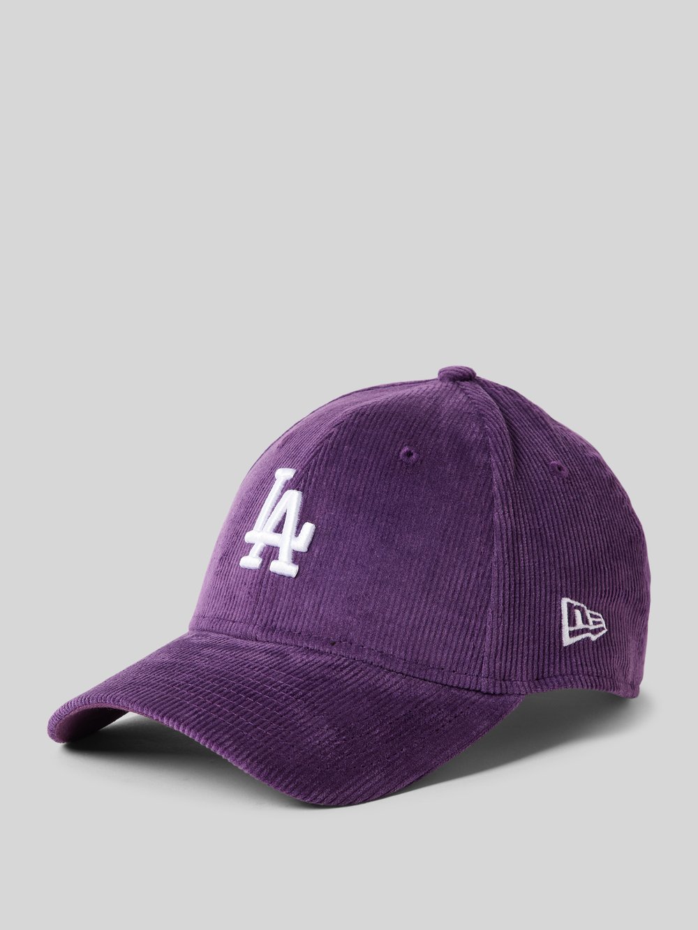 

Бейсболка с вышитым логотипом New Era, фиолетовый