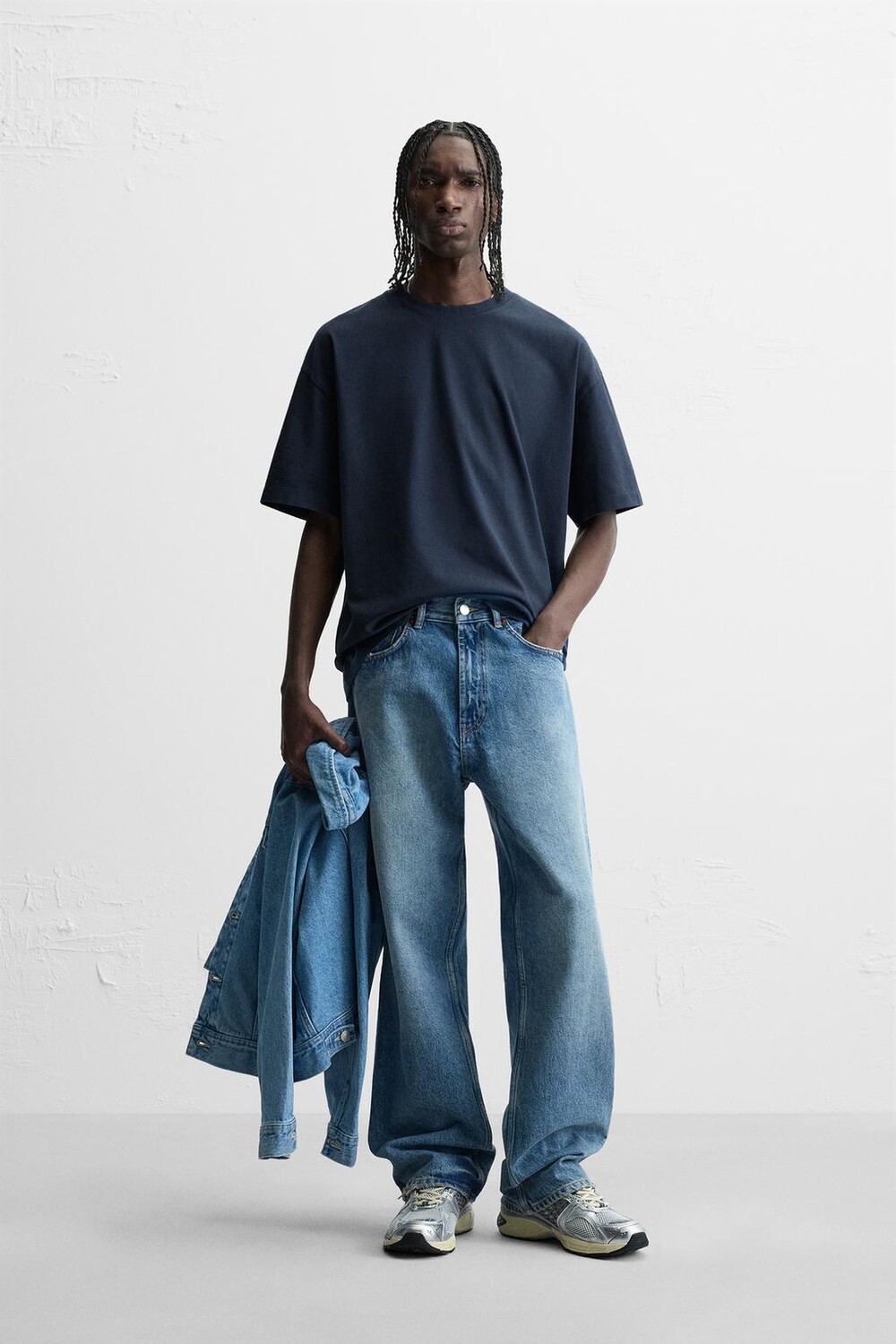 

Базовая тяжелая футболка ZARA, синий