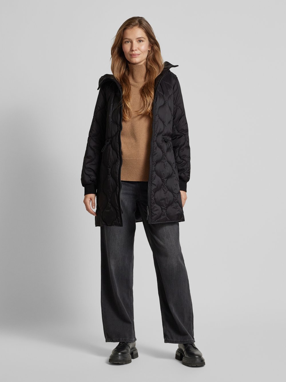 

Стеганое пальто с двухсторонней молнией Emporio Armani, черный