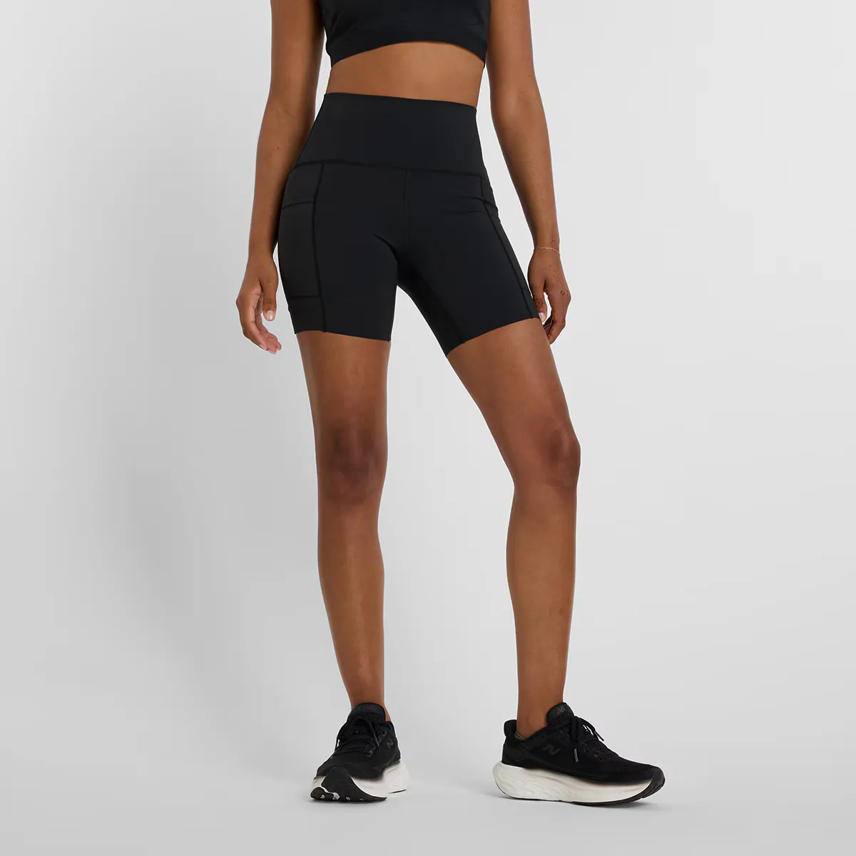 

Женские шорты WS51271BK New Balance, чёрный