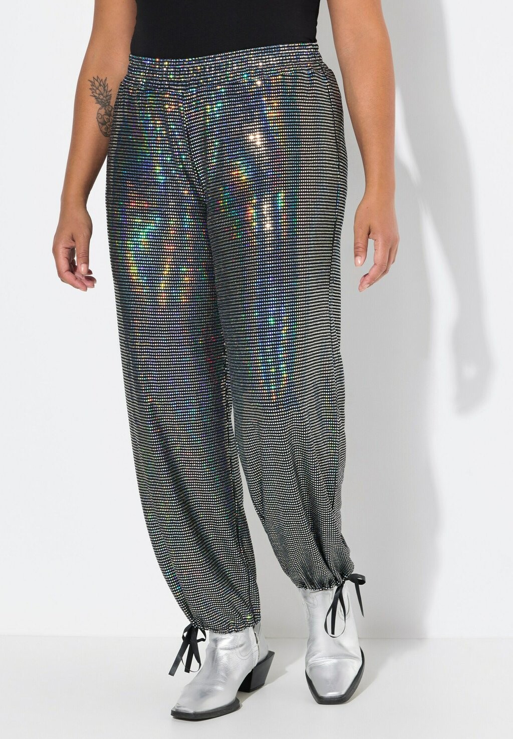 

Брюки WITH STRAIGHT LEGS AND ELASTIC WAIST Angel of Style, серый