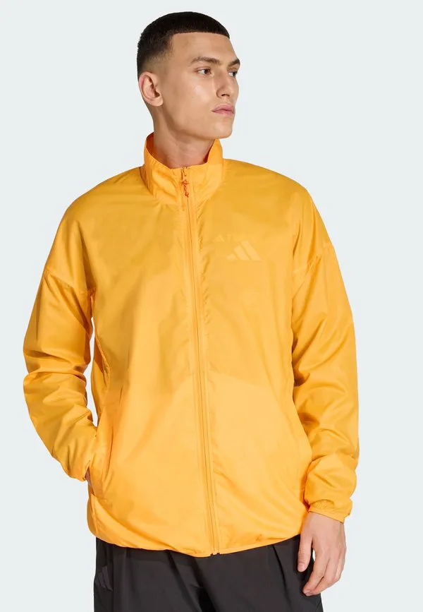 Куртка multi clima365 с ветровой тканью для отдыха на открытом воздухе Adidas Sportswear, Semi Impact Orange Pure Tangerine Pure Tangerine