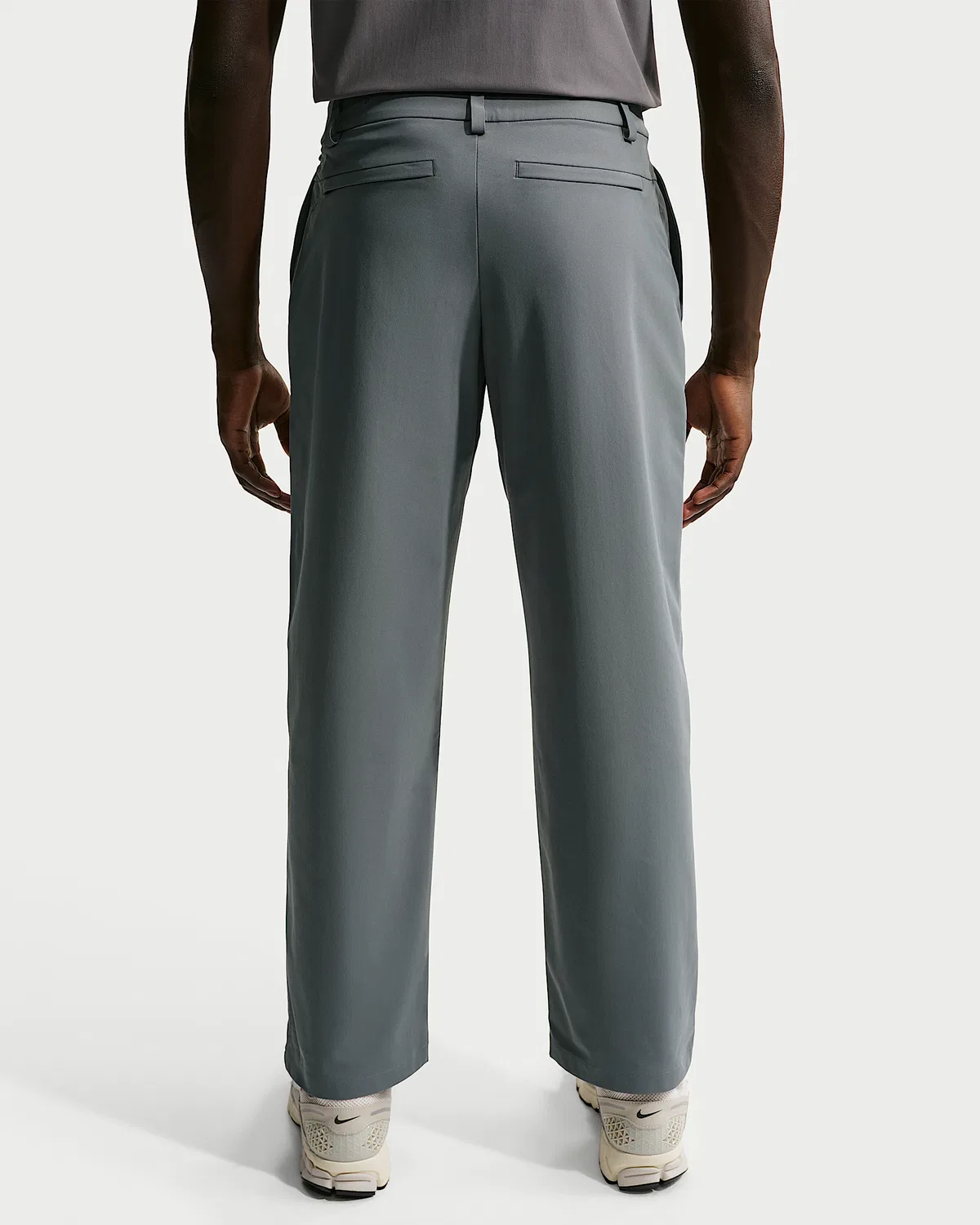 Мужские брюки чинос Nike 24.7 PerfectStretch Dri-FIT свободного кроя, Smoke Grey/Nano Grey — фото 3