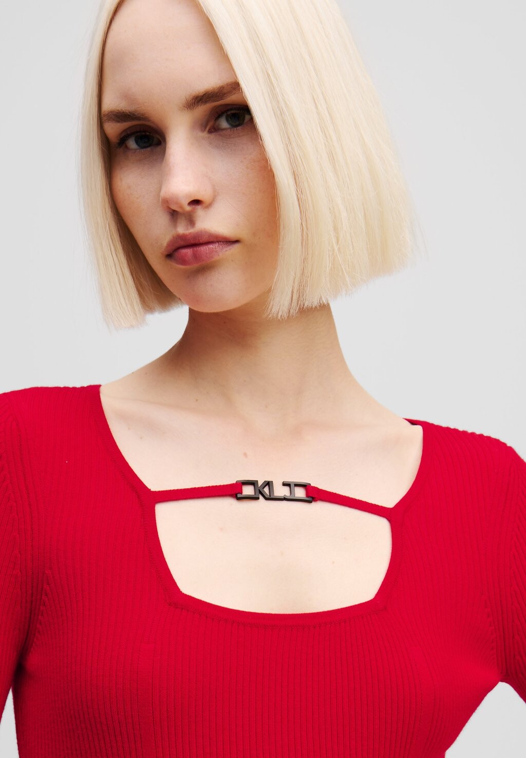 

Платье-футляр SQUARE-NECK Karl Lagerfeld Jeans, красный