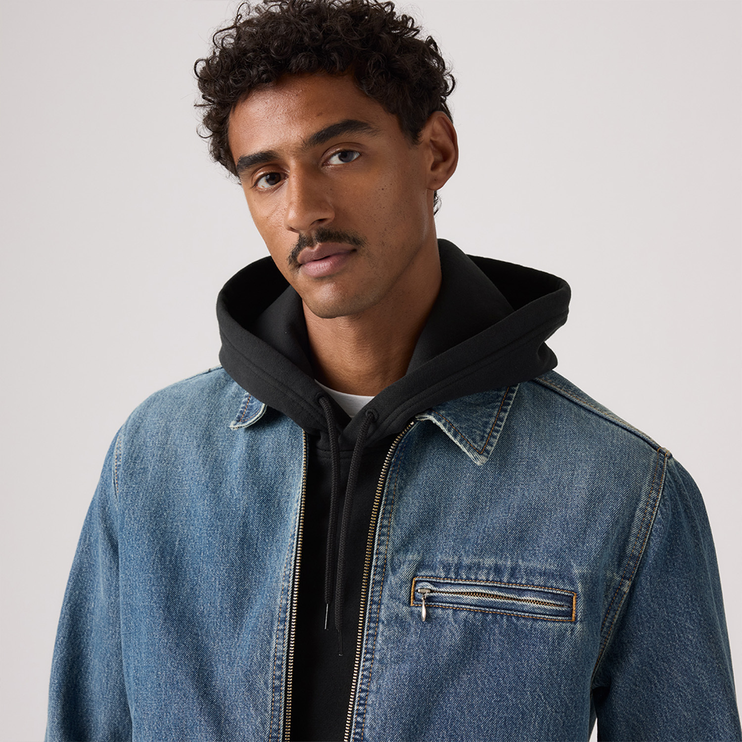 Levis Куртка унисекс, синие, с лацканами, средней плотности ткани, другие — фото 4