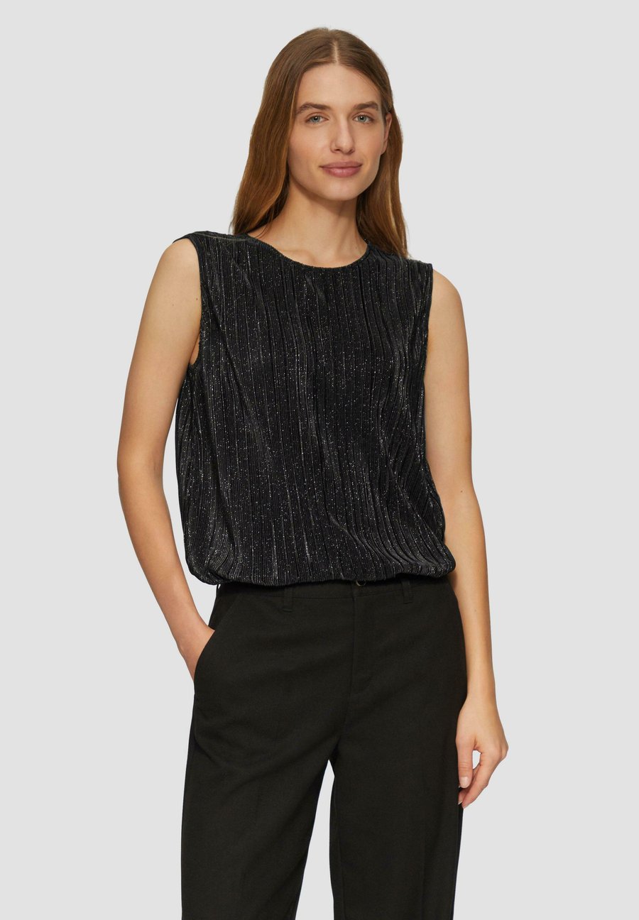 

Топ s.Oliver RUNDHALS MIT SEITLICH , Schwarz/Black