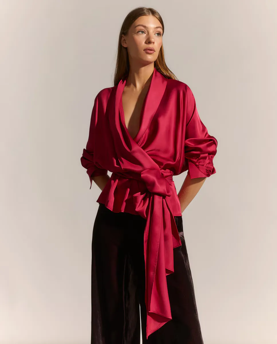 

Блуза с длинными рукавами и V-образным вырезом Woman Fiesta El Corte Inglés, фуксия