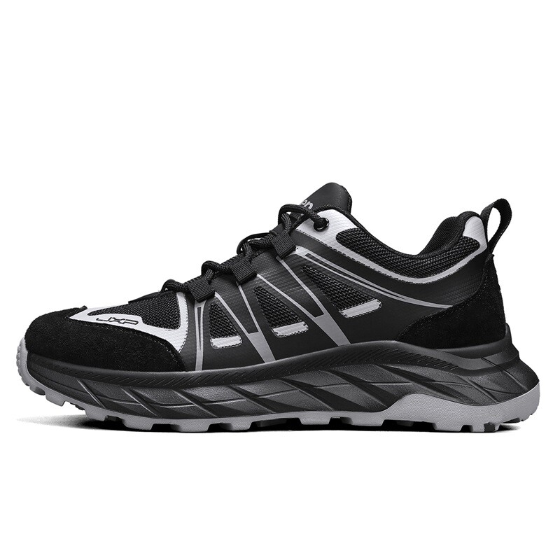 

Кроссовки Jeep Chunky Sneakers Men Low-top, черный