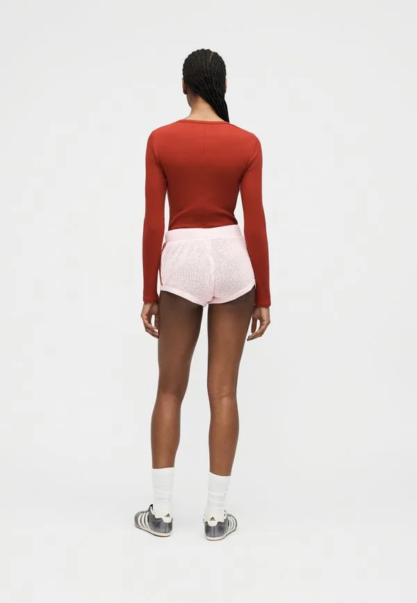 Шорты Adidas Originals, Clear Pink/Red — фото 4