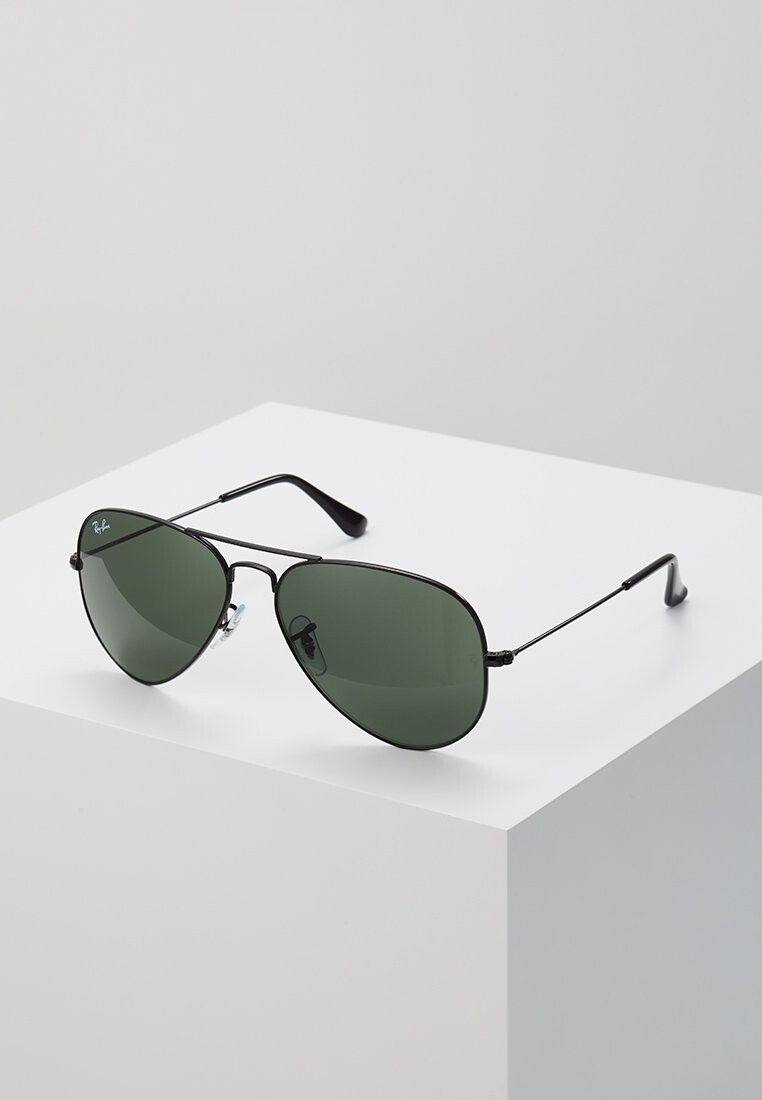 

Солнцезащитные очки Ray-Ban