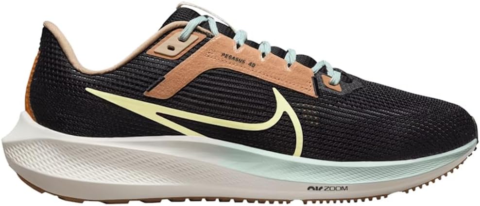 

Кроссовки для бега по шоссе Nike Pegasus 40 (FQ6852-081, цвет: черный/парус/нефритовый лед/цитроновый оттенок), Black/Sail/Jade Ice/Citron Tint