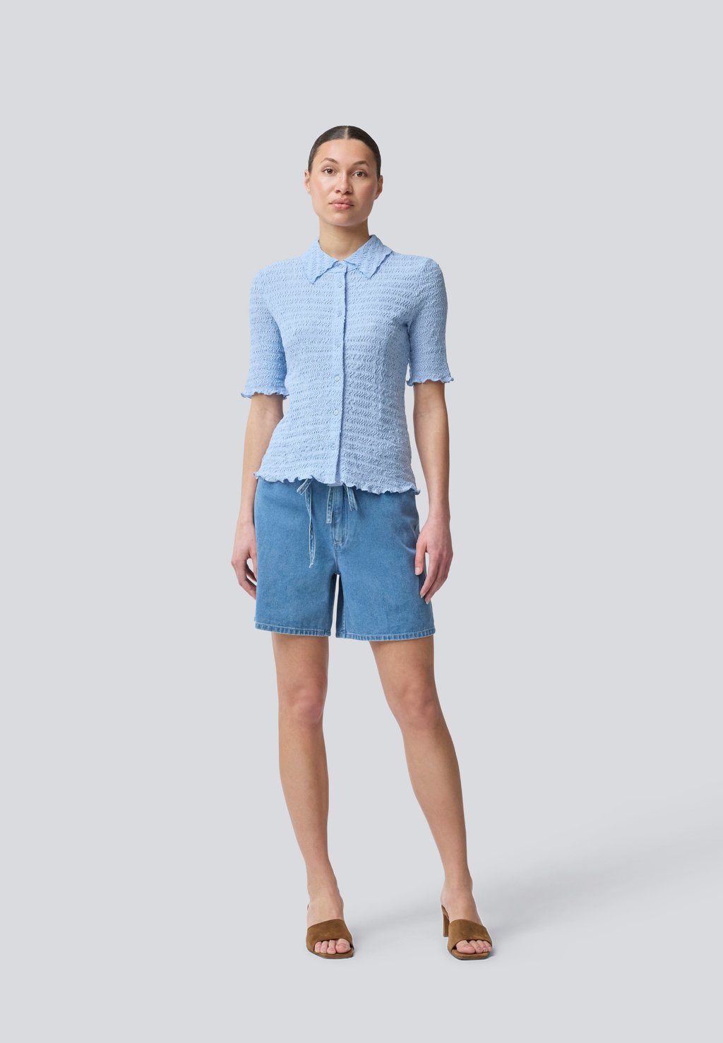 

Блузка на пуговицах NOLINE SHIRT Modström, светло-голубой