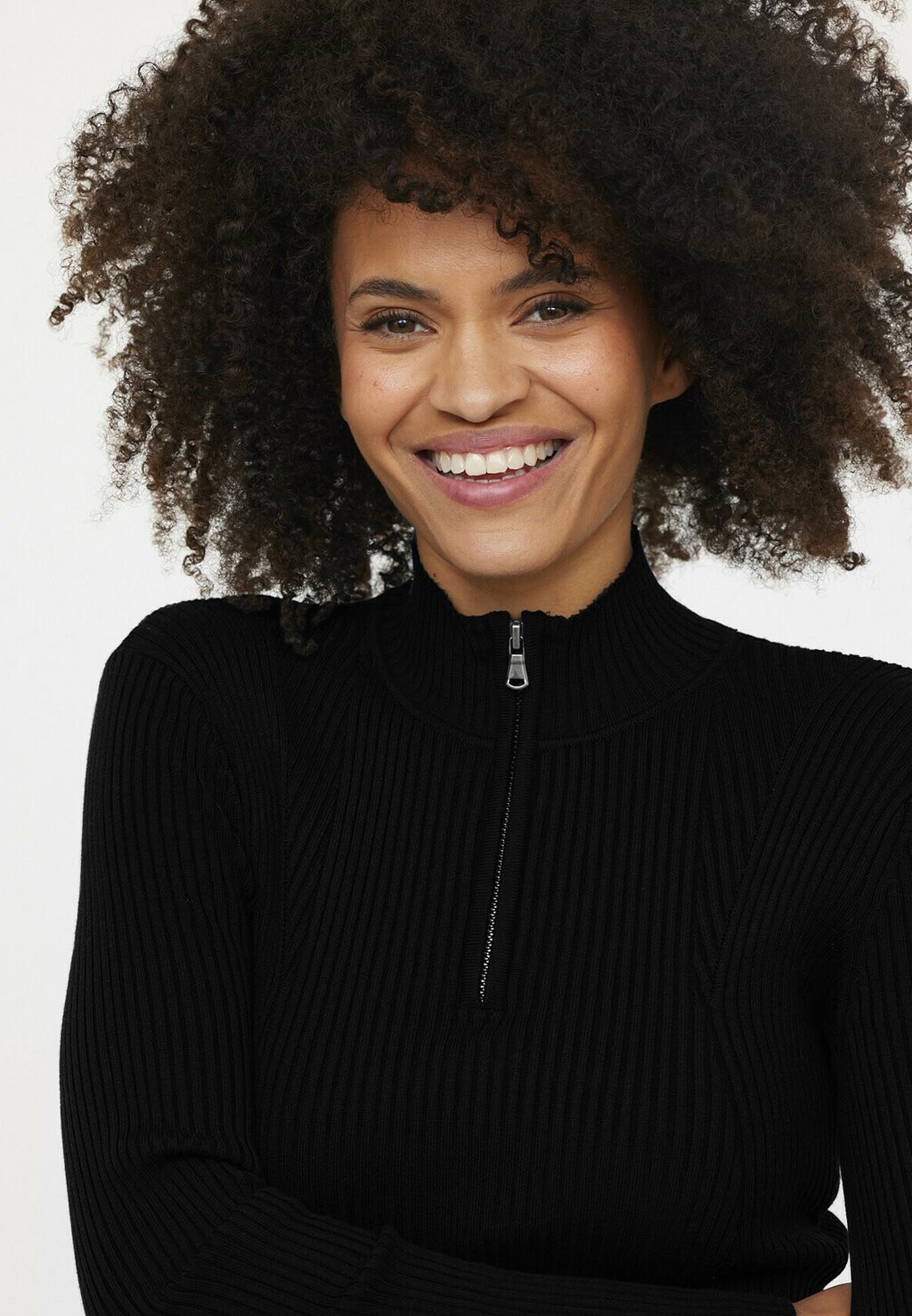 

Джемпер CANELLA Lee Cooper, черный
