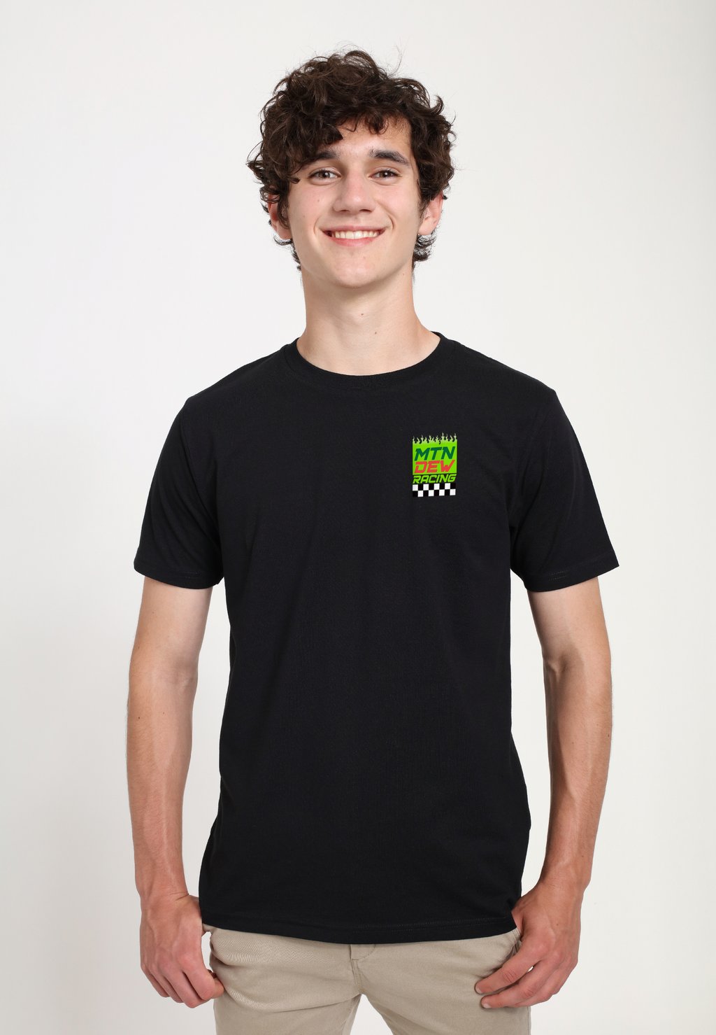 

Футболка с принтом MOUNTAIN DEW CHECK CHEST Henry Tiger, черный