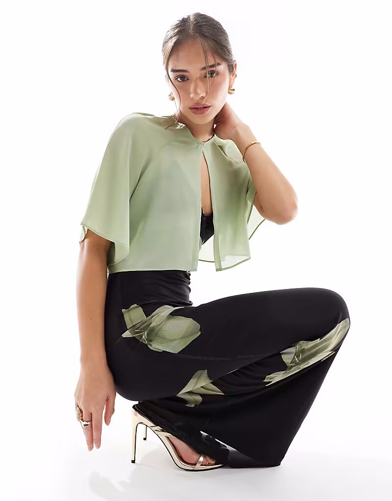 

Платье TFNC - Bridesmaids - Mini-Cape aus Chiffon in Salbeigrün