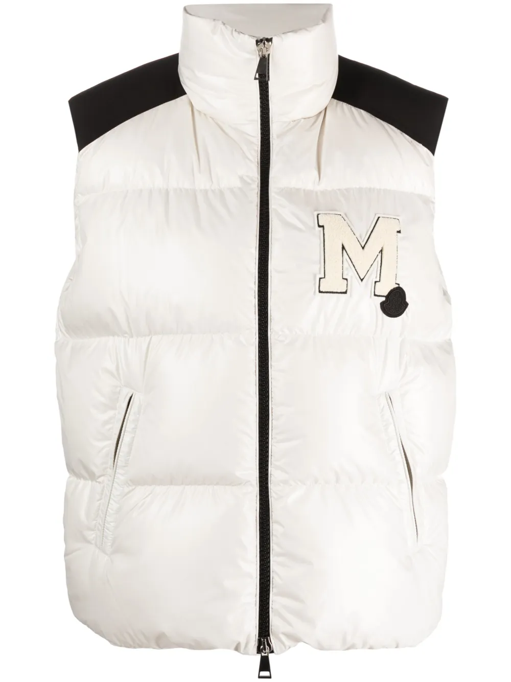 

Дутый жилет с нашивкой-логотипом MONCLER, белый