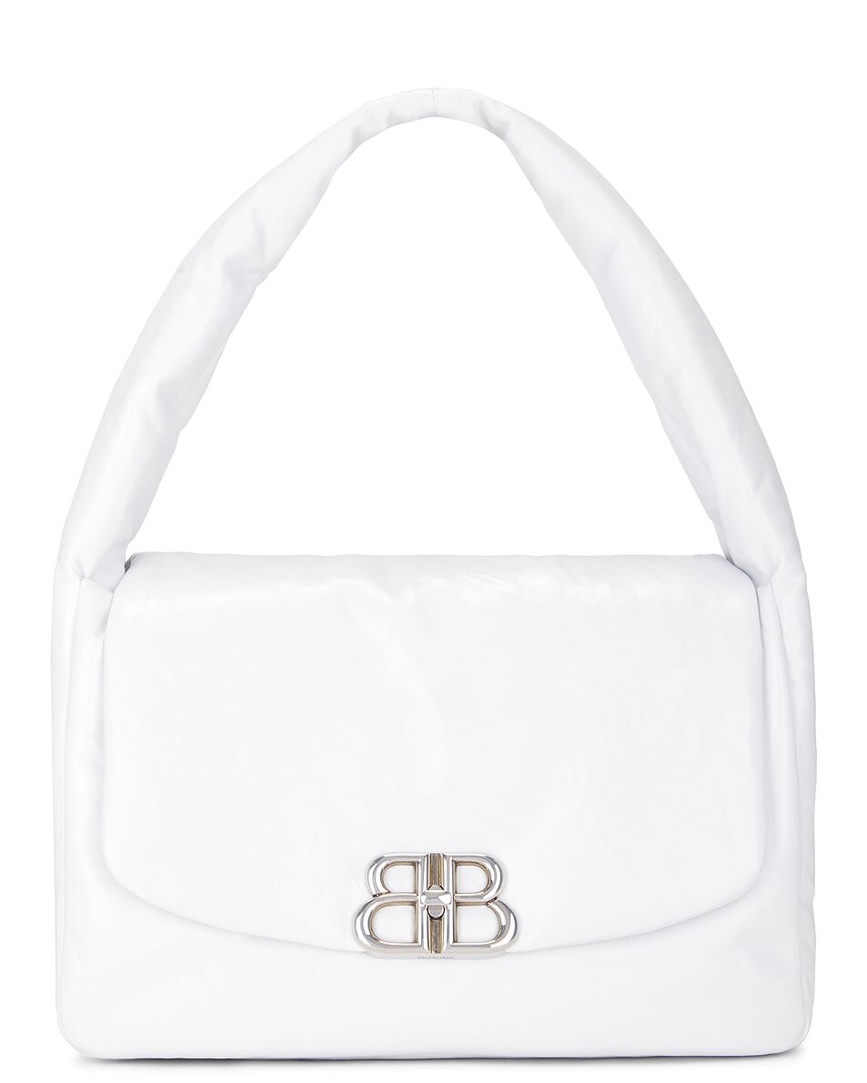 

Сумка-слинг Monaco среднего размера Balenciaga, цвет Optic White